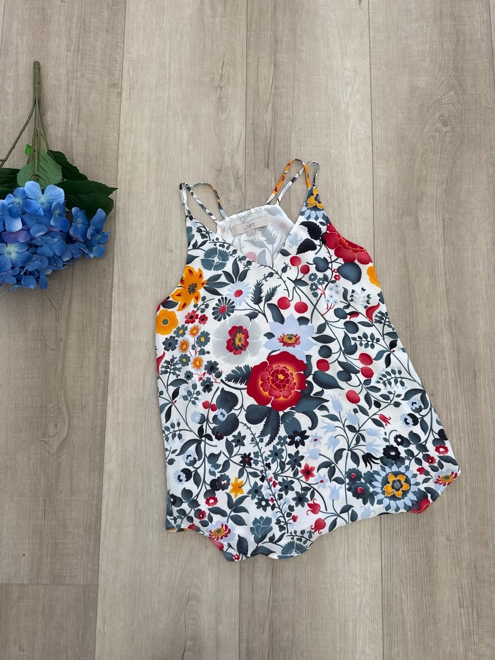 Loft XS floral cami